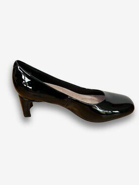 Clarks Kyndal Iris Black Patent Leather Heels Pumps Size 7.5